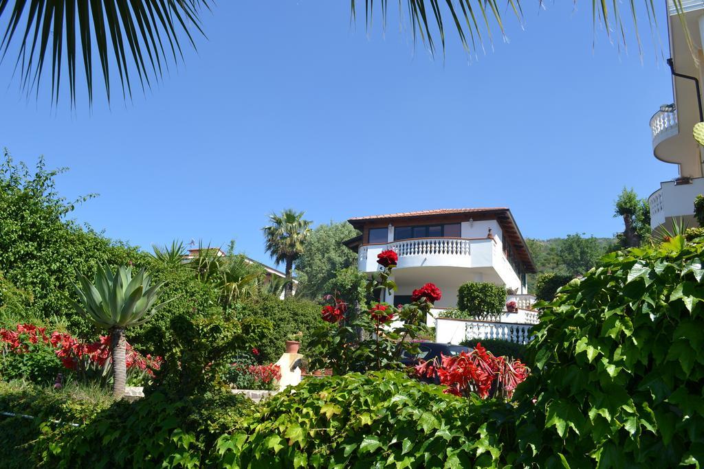 Villa Bella Vista Santa Domenica  Phòng bức ảnh